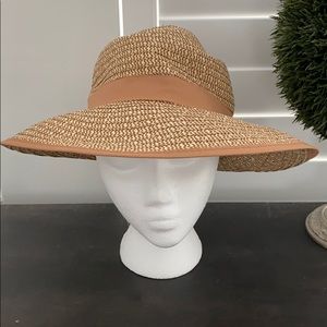 Women's Contrasting Edged Sun Brim Hat W/ …